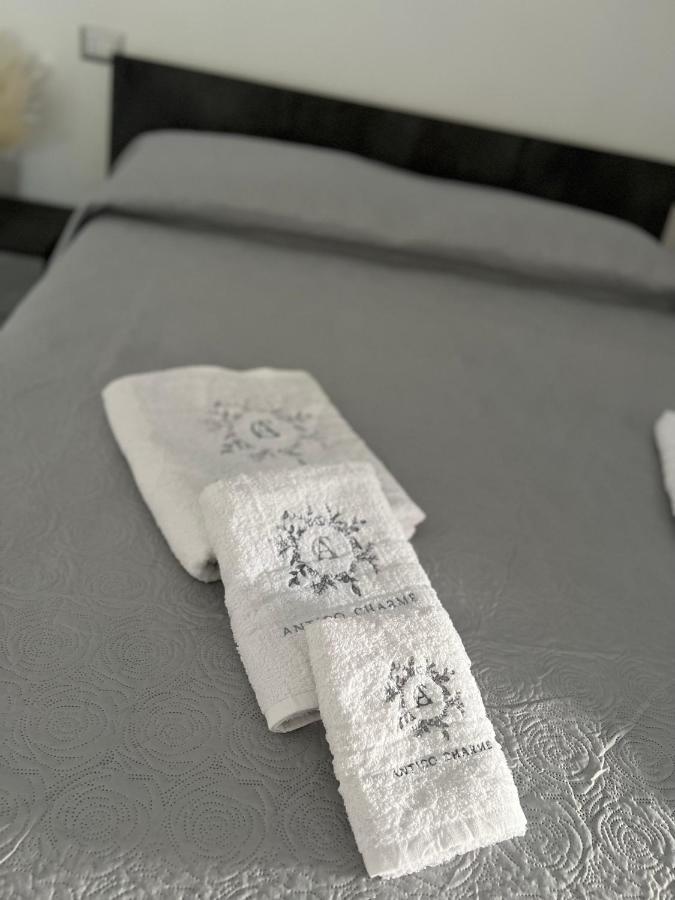 Antico Charme Affittacamere 卡斯特拉玛雷帝斯达比亚 外观 照片
